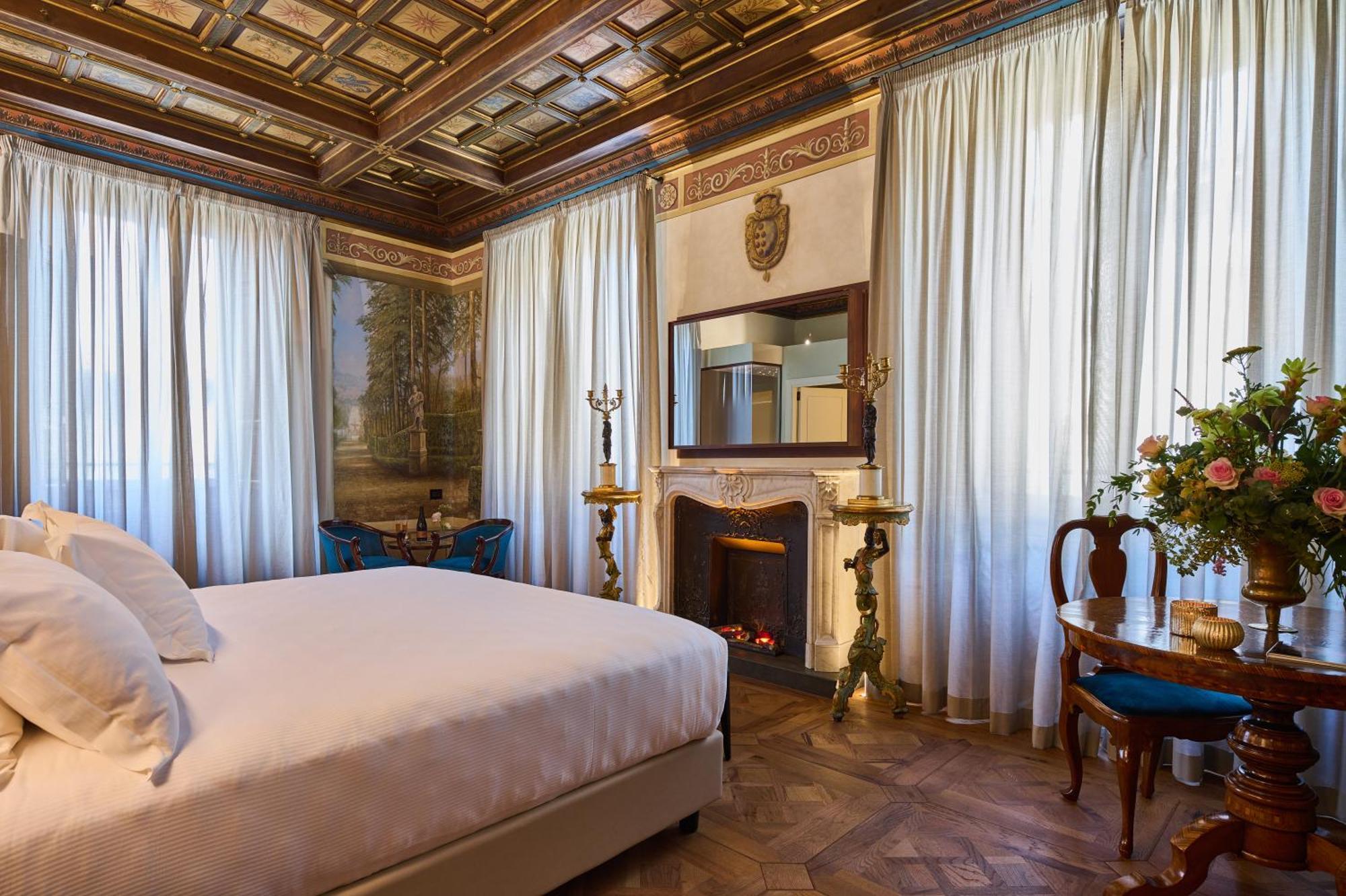 Duomo Luxury Florence Buitenkant foto